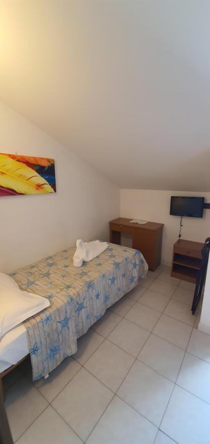 רימיני Hotel Vela Azzurra מראה חיצוני תמונה