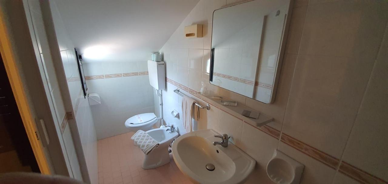 רימיני Hotel Vela Azzurra מראה חיצוני תמונה